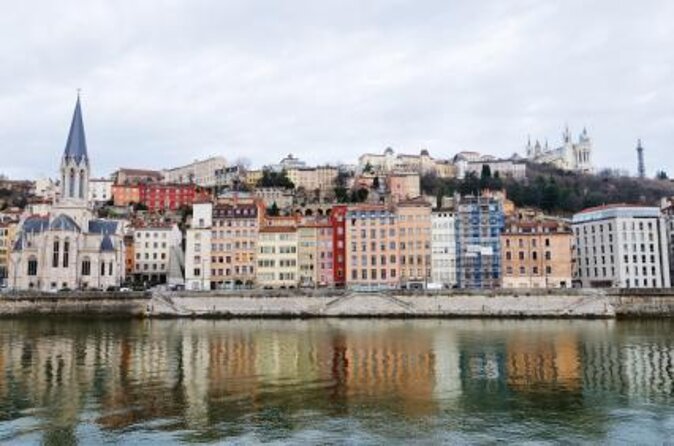 Lyon Old Town Food Tour with Local Specialties Tasting & Lunch - Key points before you go