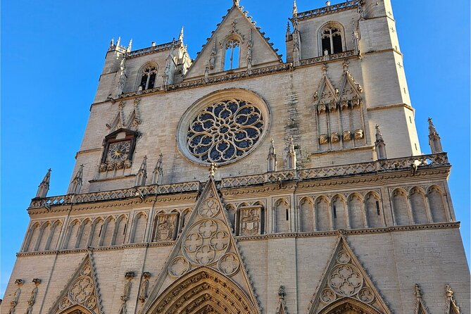 Lyon's History and Must-Sees with a Local! (English Walking Tour) - Key highlights to expect