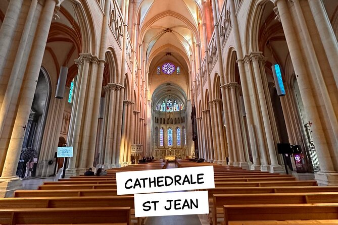 Lyon's History and Must-Sees with a Local! (English Walking Tour) - Place des Jacobins and how Lyon’s 19th-century planning feels