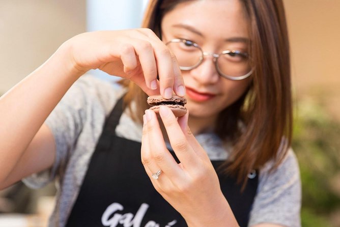 Macaron Bakery Class at Galeries Lafayette Paris - Price and value: is $71.20 worth it?