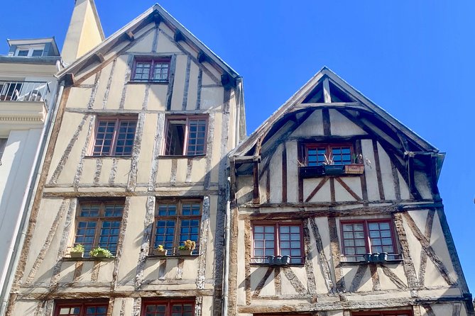 Marais Tour With a Local - La Rue des Rosiers, Food Street Meets Jewish Heritage