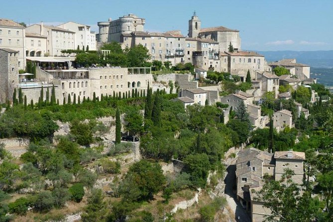 Market & Perched Villages of the Luberon Day Trip from Marseille - Fontaine de Vaucluse: The Village Stop That Ends After April 1, 2026