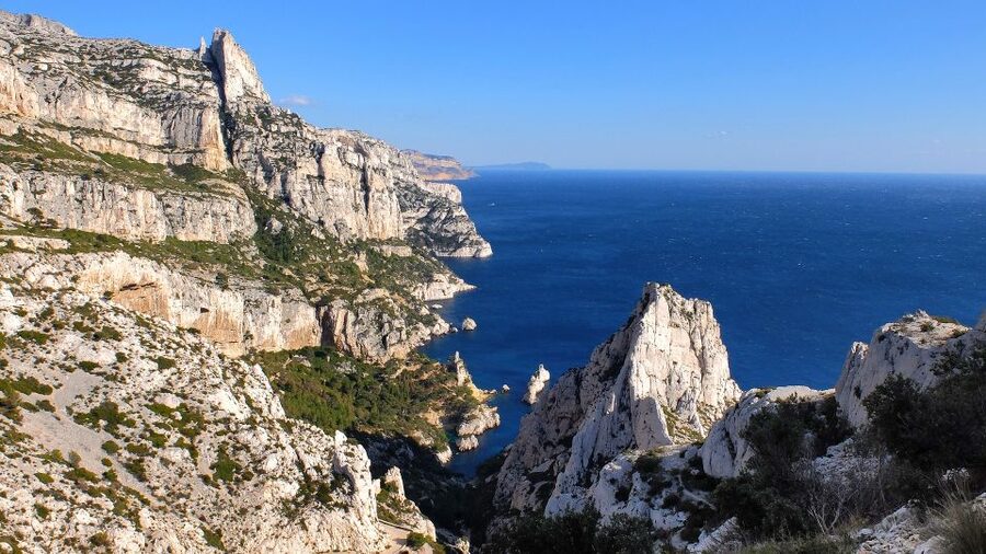 Marseille: Calanques National Park Guided Hike with Picnic - What You’ll Do at the Sea: Swim Breaks and Photo Stops That Actually Pay Off
