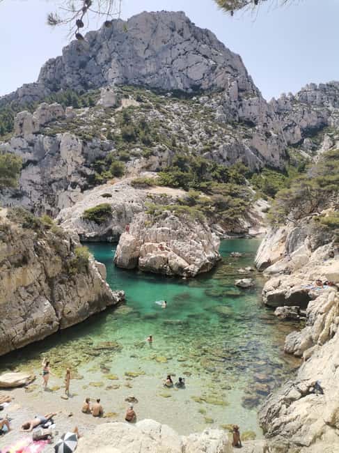 Marseille: Calanques National Park Guided Hike with Picnic - The 5-Hour Plan: A Down-and-Up Hike With Viewpoints, Picnic, and Swim Time