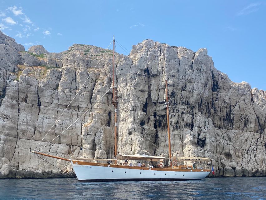 Marseille: Calanques Sailing Day Trip with Lunch and Wine - Time on the water, without feeling trapped
