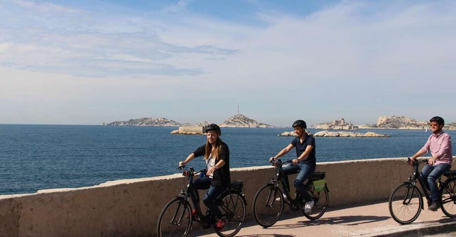 Marseille: E-bike Virtual Guided Tour - Calanques National Park inlets: slow down and let the views work