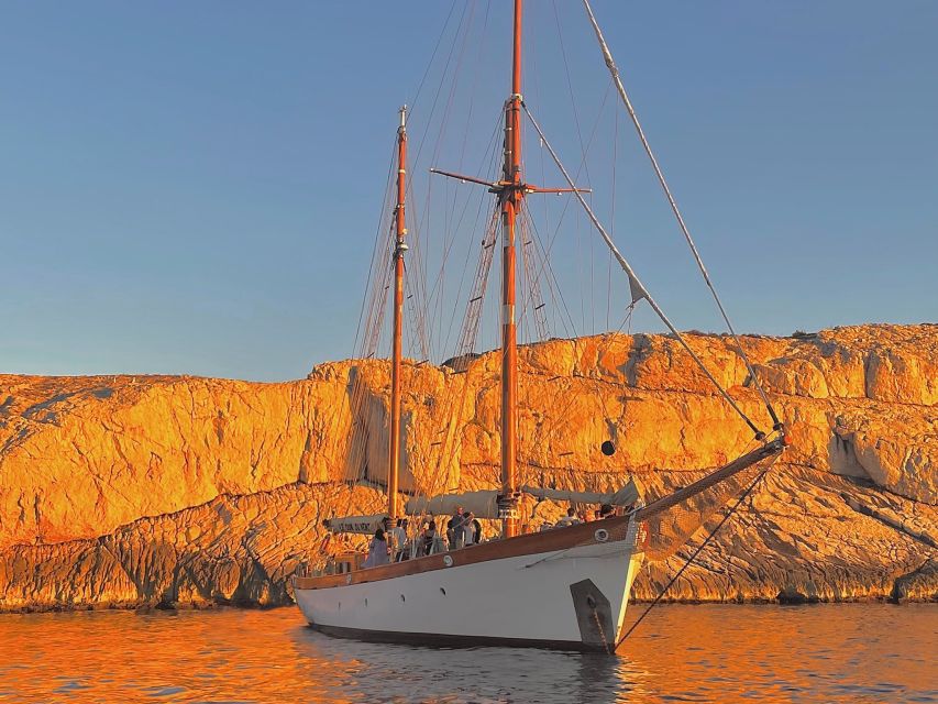 Marseille: Frioul Islands Sunset Cruise with Cocktail Dinner - Key highlights not to miss