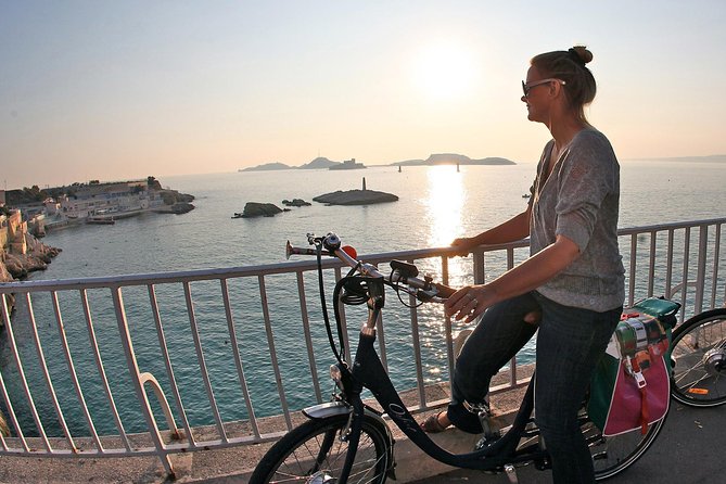 Marseille Grand E-Bike Tour : "le tour du Fada" - Plage des Catalans and the View Toward Château d’If
