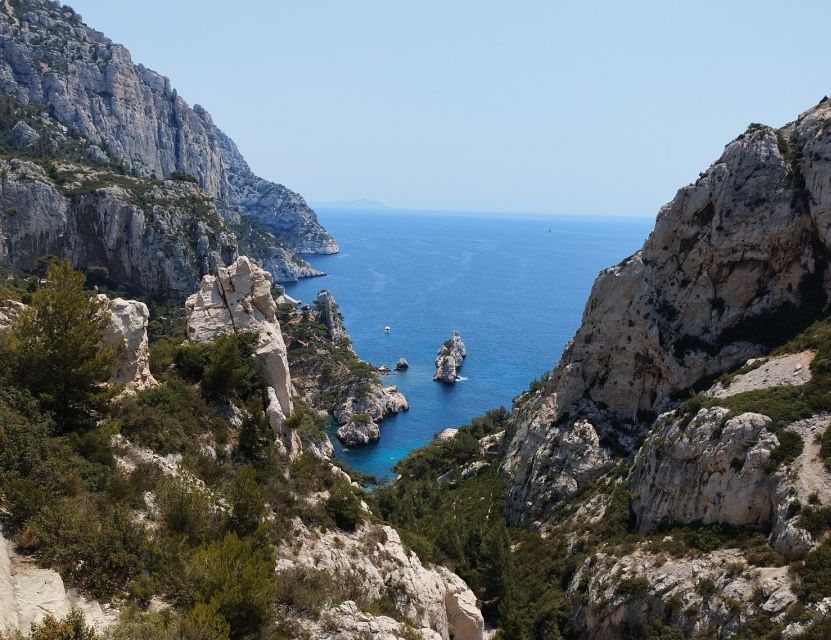 Marseille: Guided Hiking Calanques National Park from Luminy - Picnic Break: Local Foods, Soft Drinks, and Beach-Side Relaxation