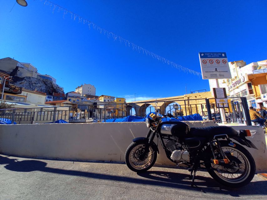 Marseille: Half-Day City Highlights Guided Walking Tour - Palais du Pharo and Saint Victor’s Abbey, power, faith, and atmosphere