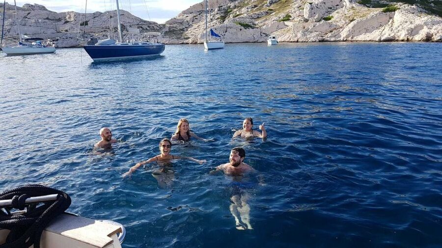 Marseille: Sunset Boat Cruise with Dinner and Drinks - Key takeaways