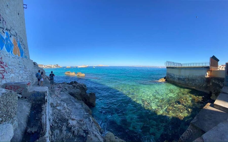Marseille: Urban Hiking Tour with a Local Guide - Starting on La Canebière at Burger King, Then Warming Up in the Old Port