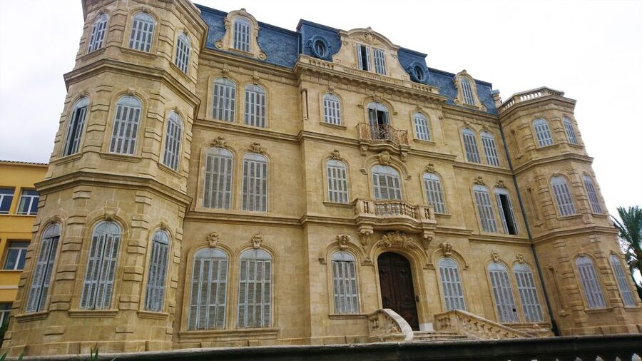 Marseille: Urban Hiking Tour with a Local Guide - Chemin du Bois Sacré and the quiet parks stretch