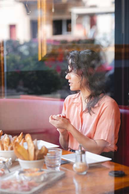 Marseille: Walking Food Tour with Full Meal - Starting at Le New Terrasse, then easing into Marseille’s food neighborhoods