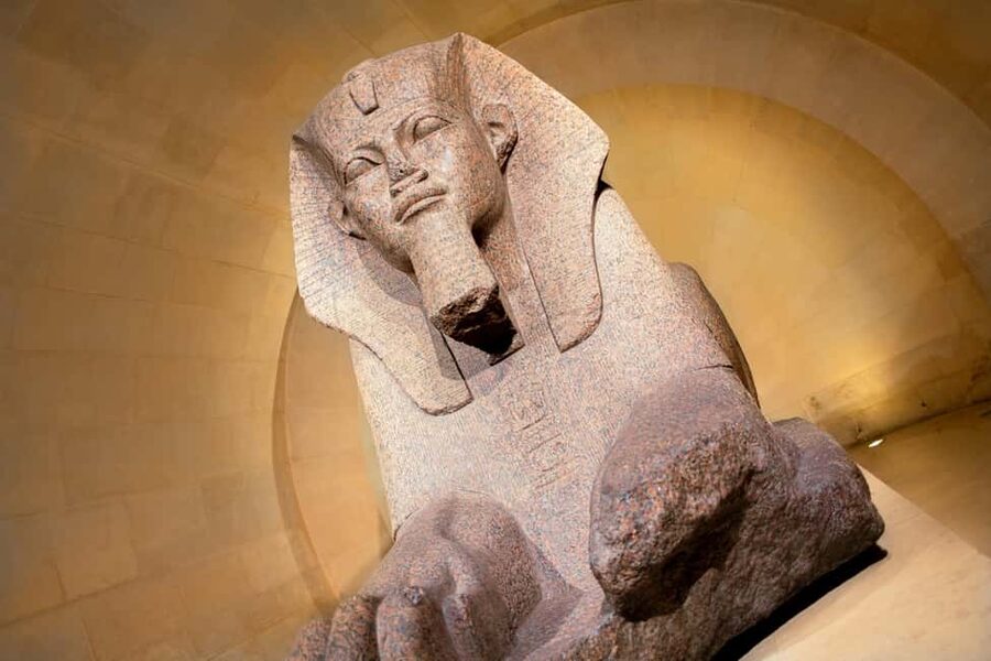 Mona Lisa & Treasures: 6-people Max Louvre Experience - Key things that make this Louvre tour work