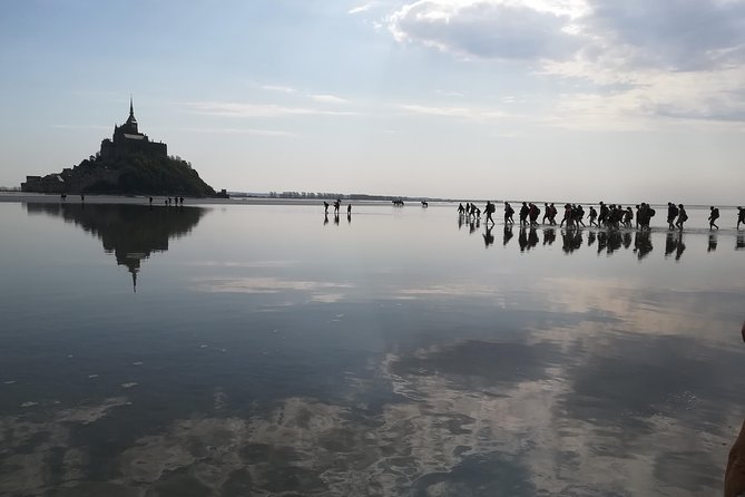 Mont-Saint-Michel bay walk - Where You Meet and Why Tide Dictates Everything