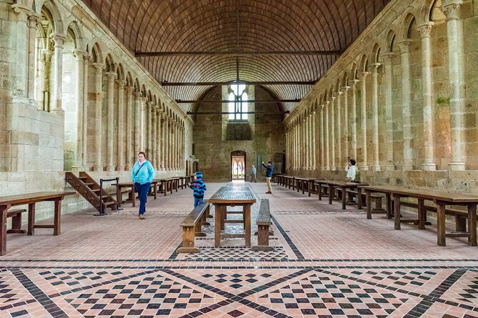 Mont Saint Michel Day Trip from Paris with English Speaking Guide - Dress code and the stairs factor: plan for the practical stuff early