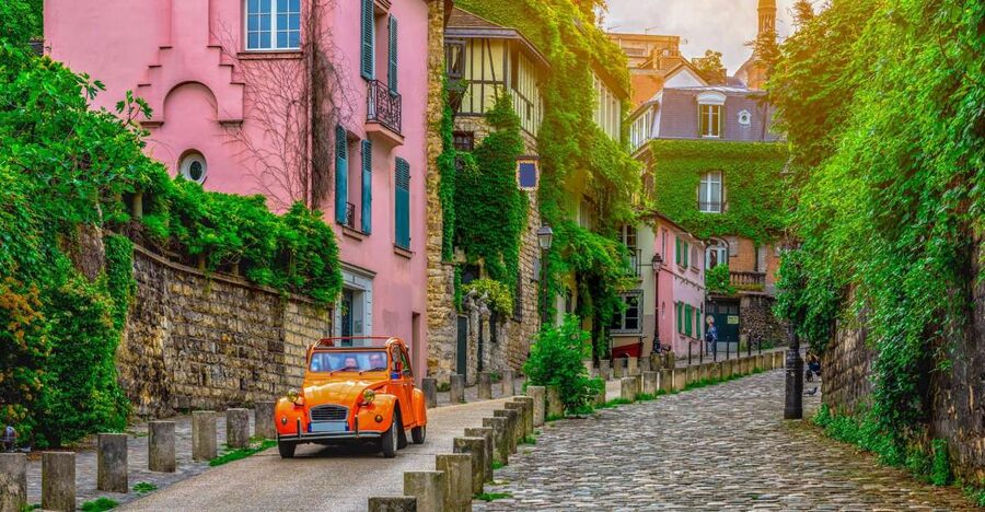Montmartre & Sacré Coeur: 2.5-Hour Walking Tour - Montmartre feels like a hilltop village, not a museum