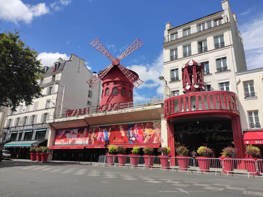 Montmartre Walking Tour with a Local Guide - Moulin Rouge to Wall of Love, turning street corners into stories