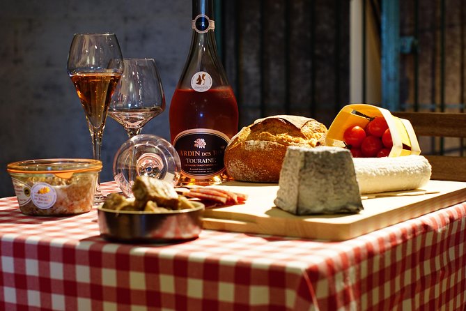 Morning - Loire Valley Wine Tour & Food Pairing, Vouvray - Your guide and the small group advantage