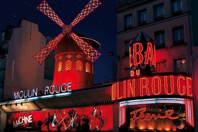Moulin Rouge Dinner Show with Champagne and Drop Off - Dress Code and Table Setup: How It Affects Your Comfort