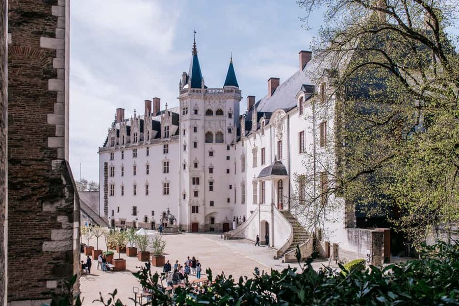 Nantes CityPass : 24/48/72 Hours/7 Days Full Access - Museum day that actually feels efficient: Château, Jules Verne, Dobrée, and print history