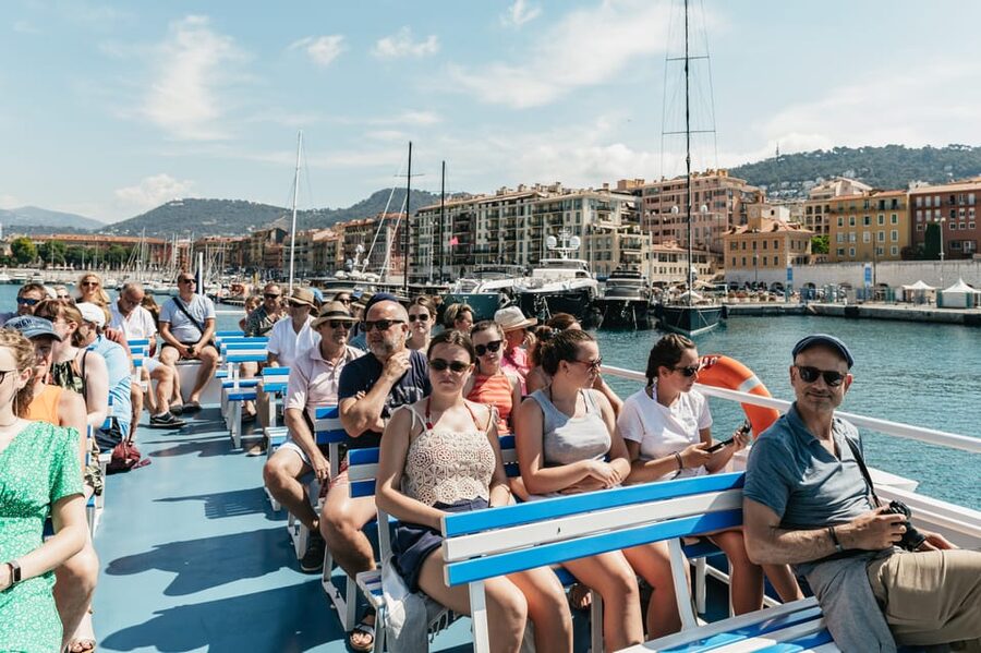 Nice: 1-Hour Sightseeing Cruise to Villefranche Bay - Villefranche Bay: The Deep Harbor That Makes Sense