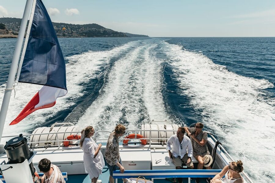 Nice: 1-Hour Sightseeing Cruise to Villefranche Bay - Weather and Comfort Tips That Actually Help