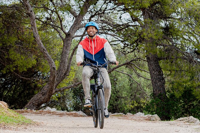 Nice City Best Highlights E-bike Tour - The I Love Nice photo zone, plus a Statue of Liberty that’s smaller but real