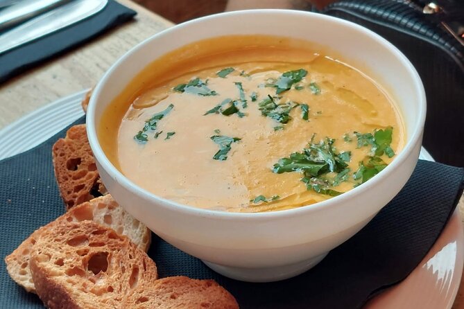 Nice Food Tour – A Full Meal on French Riviera by Do Eat Better - Near the Opera, the confiserie stop that turns into dessert momentum