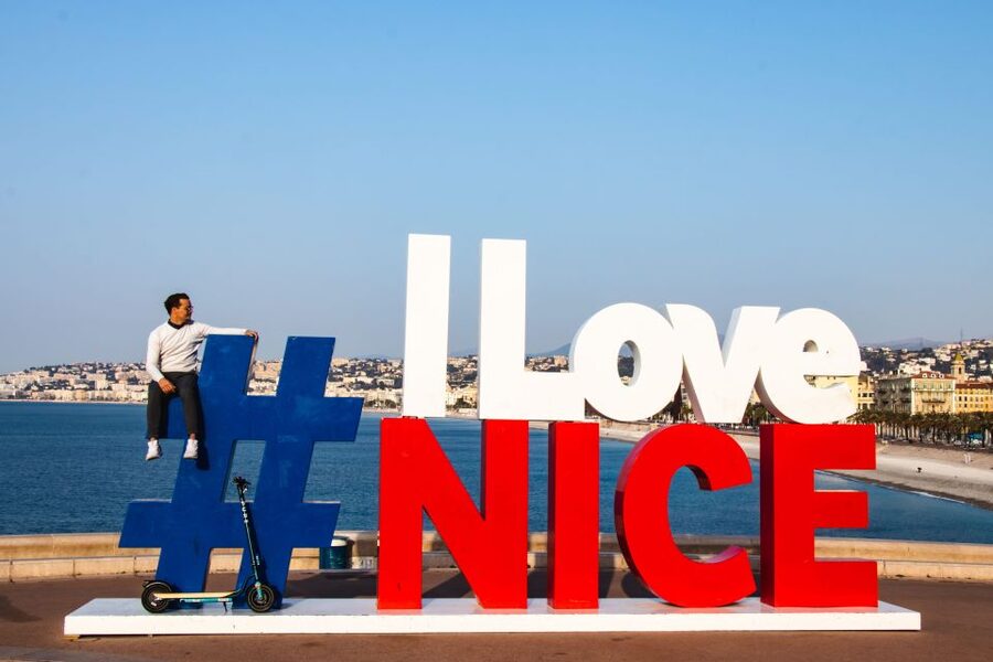 Nice: Must-Sees Electric Scooter Tour - Promenade to Massena Square: Sea Air, City Icons