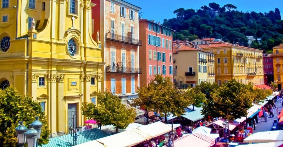 Nice: Old Town Treasures Walking Tour - Vieux-Nice is basically a layered storybook