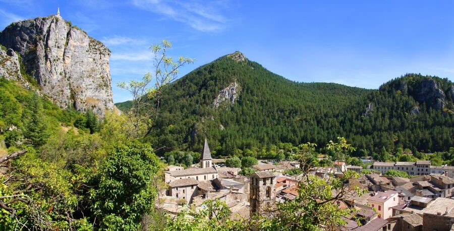 Nice: The Gorges du Verdon and Ste Croix Lake Full-Day Tour - What the driving day is really like, plus motion sickness advice
