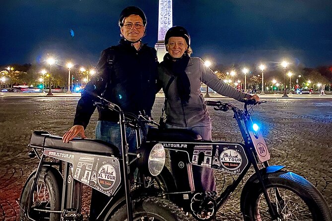 Night / Sunset Tour of Paris in Electric Bike - Pont Alexandre III, Eiffel Tower Views, and the Big Bridge Energy