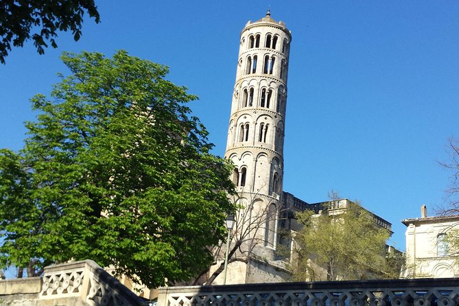 Nimes, Uzes & Pont du Gard Small Group FULL DAY Tour from Avignon - Arriving in Roman Nîmes: Jardins de la Fontaine as a Warm-Up