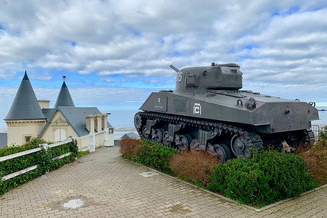 Normandy Battlefields D-Day Private Trip with VIP Services from Paris - Stop 5, Arromanches-les-Bains: Mulberry Harbor and the Engineering Behind D-Day