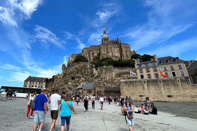 Normandy D-Day Tour with Mont Saint-Michel Day Trip from Paris - Guide quality and language: the one variable you can feel