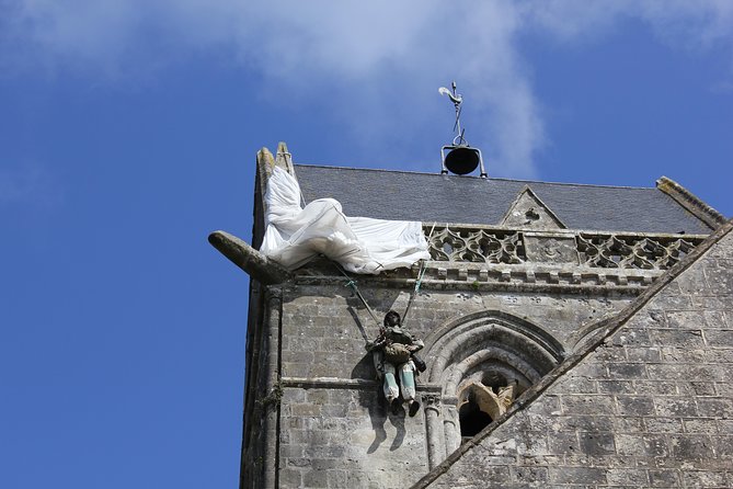 Normandy - Utah, Omaha & U.S. D-Day Sites Full Day Tour From Bayeux - Meeting at Place du Québec, then rolling straight into 1944