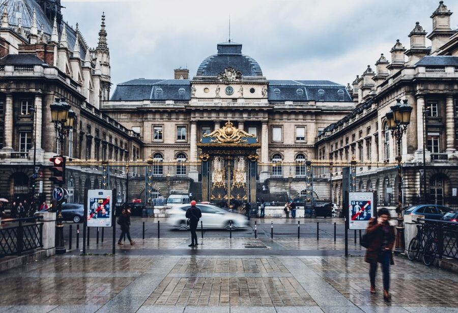 Notre-Dame Cathedral Private tour - Price and value: $411 for a private group up to 5