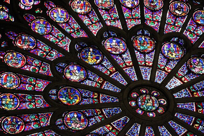 Notre Dame Guided Tour with Scheduled Group Access Option - Key highlights before you go