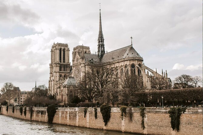Notre Dame Mystery and Latin Quarter Walking Tour - Meeting at Charlemagne, then stepping into Île de la Cité history