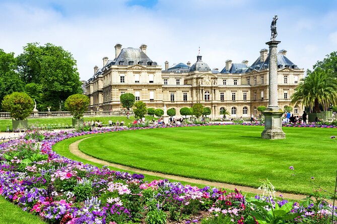 Notre Dame Mystery and Latin Quarter Walking Tour - Shakespeare and Company plus Rue de la Huchette: books, legends, and short stop energy