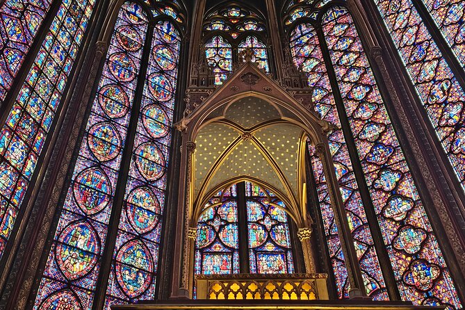 Notre Dame Outdoor Walking Tour and Entrance to Sainte Chapelle - Sainte-Chapelle: the main payoff and how the self-guided time works