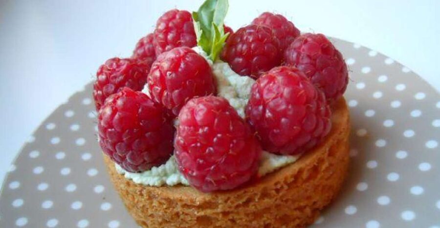 Paris: 2.5-Hour French Pastry Cooking Class - Chef Noémie’s private loft kitchen on Rue Nollet