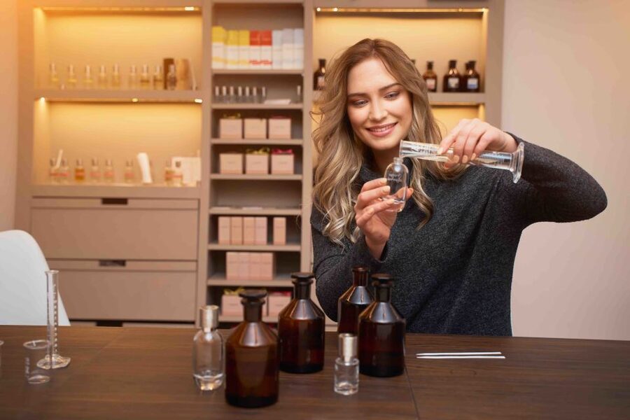 Paris: 2-Hour Perfume Creation Workshop - Price and value for a custom perfume you can wear