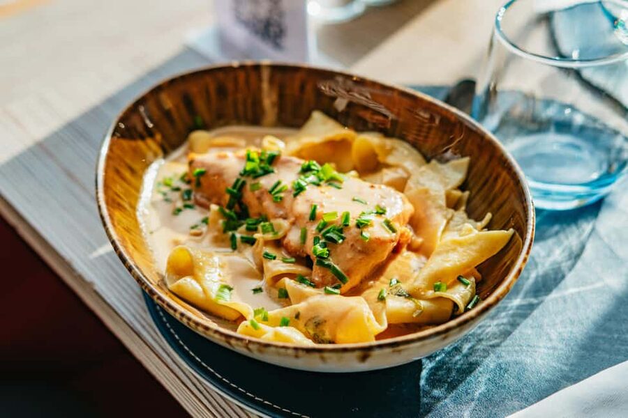 Paris: 3-Course Italian Meal Seine Cruise - What’s included, what costs extra, and how to plan drinks
