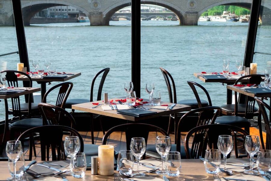 Paris: 3-Course Lunch Cruise on the River Seine - Who this cruise suits best, and who might want a different plan