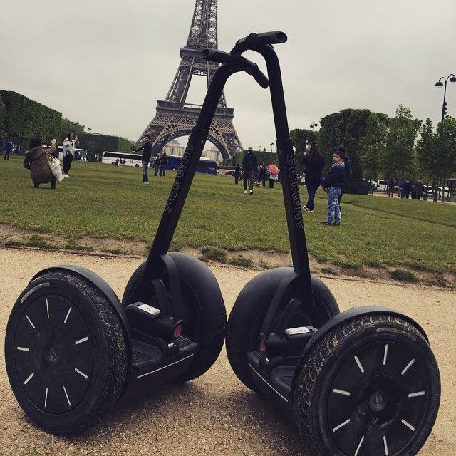 Paris: 3-Hour Private Segway Tour - Place de la Concorde and the Louvre area, then a Seine River reset