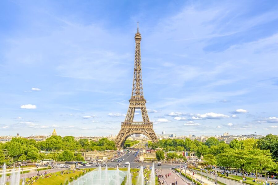 Paris: Access to the Eiffel Tower's 2nd Floor - Two Hours That Actually Feels Like Sightseeing