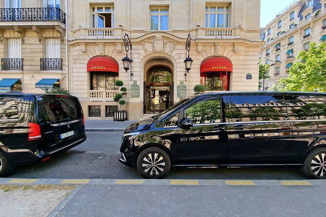 Paris Airport Transfer: Paris to Paris Airport CDG by Luxury Van - The CDG Drive: About 40 Minutes, No Shared Detours, and Better Timing for Check-In